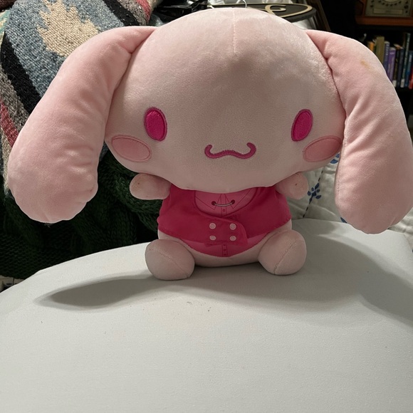 Sanrio Cinnamoroll 12” plush monochrome pink - Picture 2 of 9